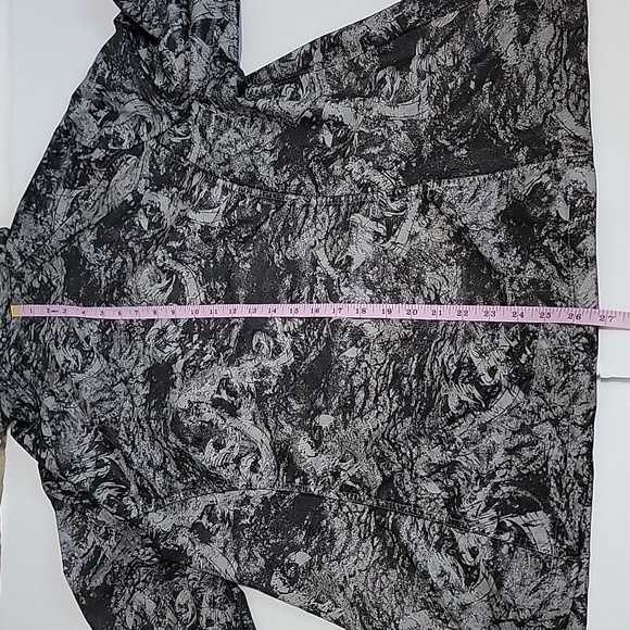 Chicos Zenergy Womens Full Zip Jacket/ Size  3 (16/18-XL) - Picture 4 of 8